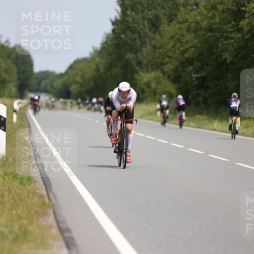 22.06.2025 - Viking Triathlon Yannick Fuchs http://msf.ph/oto/8082896 22.06.2025 12:25:49 Radfahren 10, 20, 223, 387, 507, 617 meine-sportfotos.de