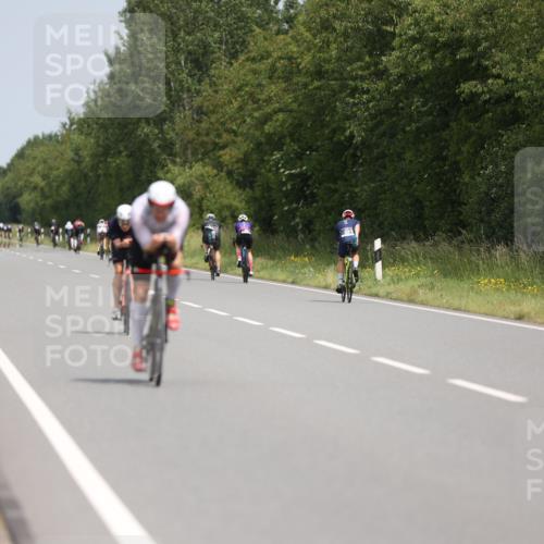 22.06.2025 - Viking Triathlon Yannick Fuchs http://msf.ph/oto/8082898 22.06.2025 12:25:49 Radfahren 10, 20, 223, 387, 507, 617 meine-sportfotos.de