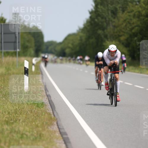 22.06.2025 - Viking Triathlon Yannick Fuchs http://msf.ph/oto/8082901 22.06.2025 12:25:49 Radfahren 10, 20, 223, 387, 507, 617 meine-sportfotos.de