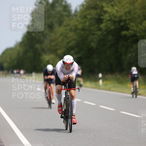 22.06.2025 - Viking Triathlon Yannick Fuchs http://msf.ph/oto/8082907 22.06.2025 12:25:50 Radfahren 10, 20, 223, 387, 507, 617 meine-sportfotos.de