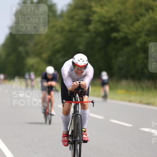 22.06.2025 - Viking Triathlon Yannick Fuchs http://msf.ph/oto/8082912 22.06.2025 12:25:51 Radfahren 10, 20, 387, 507, 617 meine-sportfotos.de