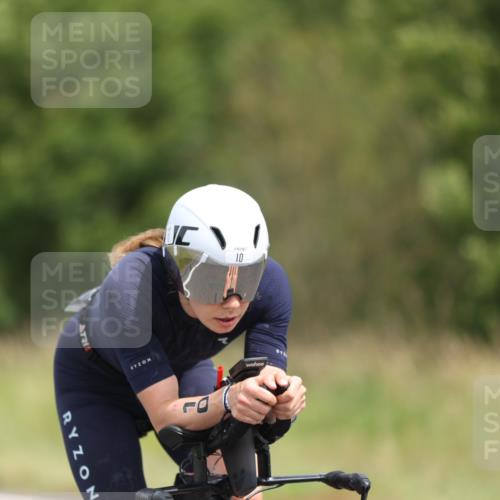 22.06.2025 - Viking Triathlon Yannick Fuchs http://msf.ph/oto/8082931 22.06.2025 12:25:53 Radfahren 10, 15, 305, 507, 617 meine-sportfotos.de