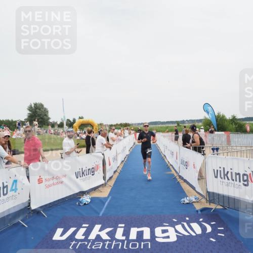 22.06.2025 - Viking Triathlon MichiJ http://msf.ph/oto/8082937 22.06.2025 14:33:48 Ziel 152, 189 meine-sportfotos.de