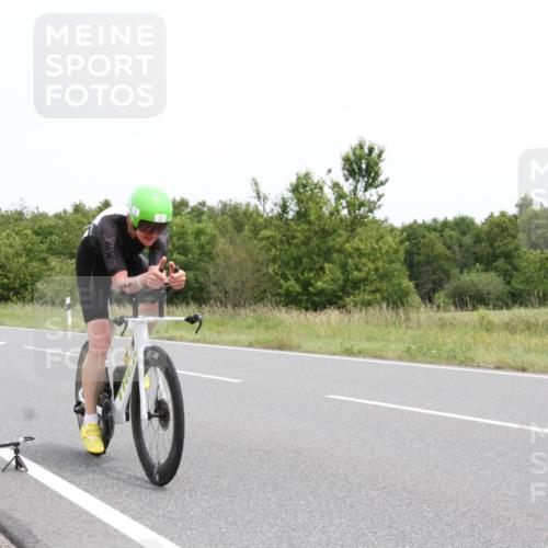 22.06.2025 - Viking Triathlon Yannick Fuchs http://msf.ph/oto/8082965 22.06.2025 12:51:14 Radfahren 69, 158, 161, 171, 175, 273, 452, 554 meine-sportfotos.de