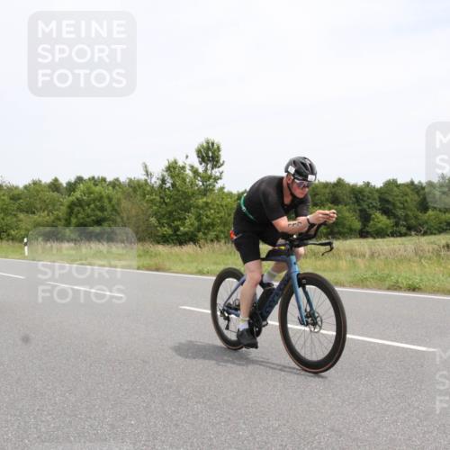 22.06.2025 - Viking Triathlon Yannick Fuchs http://msf.ph/oto/8083017 22.06.2025 12:52:30 Radfahren 34, 117, 160, 249 meine-sportfotos.de