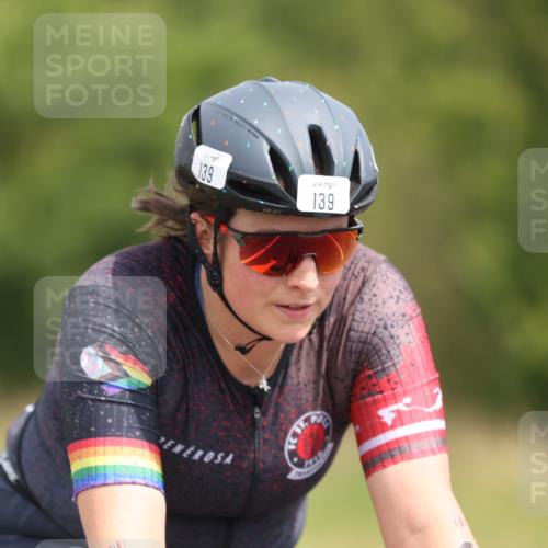 22.06.2025 - Viking Triathlon Yannick Fuchs http://msf.ph/oto/8083030 22.06.2025 12:26:38 Radfahren 139, 272, 365, 439, 518, 601 meine-sportfotos.de