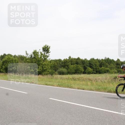 22.06.2025 - Viking Triathlon Yannick Fuchs http://msf.ph/oto/8083048 22.06.2025 12:52:58 Radfahren 39, 164, 396, 418 meine-sportfotos.de