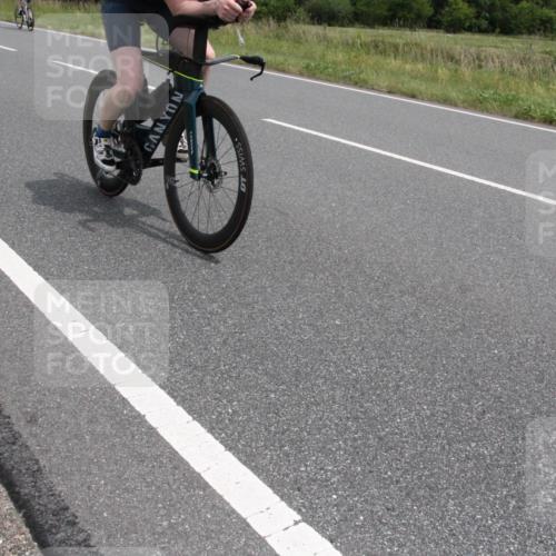22.06.2025 - Viking Triathlon Yannick Fuchs http://msf.ph/oto/8083079 22.06.2025 12:53:20 Radfahren 213, 469, 503, 550, 612 meine-sportfotos.de
