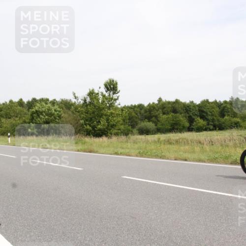 22.06.2025 - Viking Triathlon Yannick Fuchs http://msf.ph/oto/8083083 22.06.2025 12:53:29 Radfahren 157, 483 meine-sportfotos.de