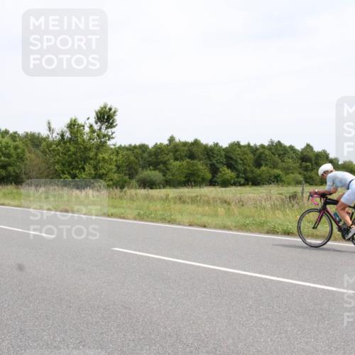 22.06.2025 - Viking Triathlon Yannick Fuchs http://msf.ph/oto/8083104 22.06.2025 12:53:56 Radfahren 18, 37, 57, 285, 364, 412, 514 meine-sportfotos.de