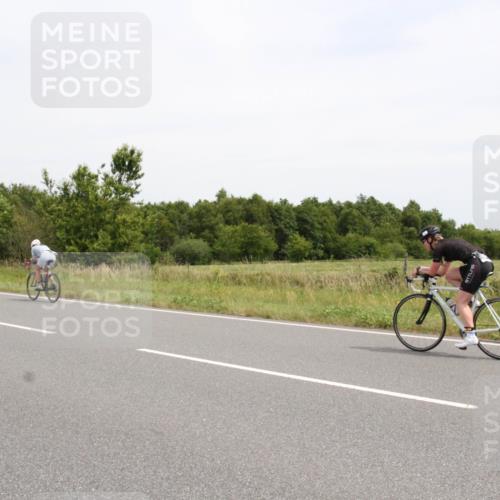22.06.2025 - Viking Triathlon Yannick Fuchs http://msf.ph/oto/8083107 22.06.2025 12:53:58 Radfahren 18, 37, 195, 285, 364, 514 meine-sportfotos.de
