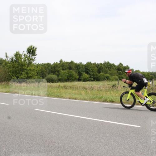 22.06.2025 - Viking Triathlon Yannick Fuchs http://msf.ph/oto/8083112 22.06.2025 12:54:00 Radfahren 18, 37, 195, 285, 364 meine-sportfotos.de