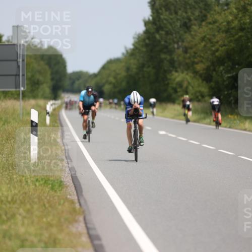 22.06.2025 - Viking Triathlon Yannick Fuchs http://msf.ph/oto/8083142 22.06.2025 12:27:51 Radfahren 286, 467 meine-sportfotos.de