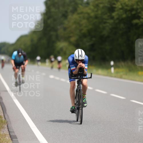 22.06.2025 - Viking Triathlon Yannick Fuchs http://msf.ph/oto/8083151 22.06.2025 12:27:53 Radfahren 286, 467 meine-sportfotos.de