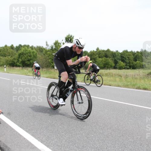 22.06.2025 - Viking Triathlon Yannick Fuchs http://msf.ph/oto/8083160 22.06.2025 12:55:22 Radfahren 16, 197, 295, 427 meine-sportfotos.de