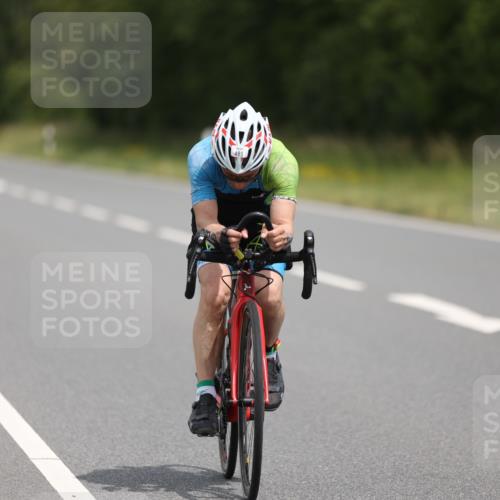 22.06.2025 - Viking Triathlon Yannick Fuchs http://msf.ph/oto/8083182 22.06.2025 12:28:08 Radfahren 157, 208, 396, 469, 489, 609 meine-sportfotos.de