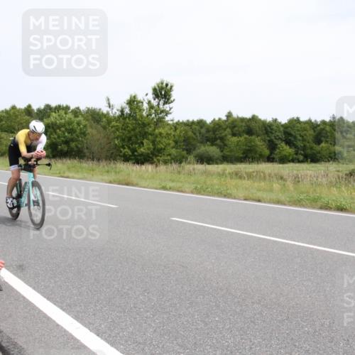 22.06.2025 - Viking Triathlon Yannick Fuchs http://msf.ph/oto/8083184 22.06.2025 12:55:30 Radfahren 91, 208, 295 meine-sportfotos.de
