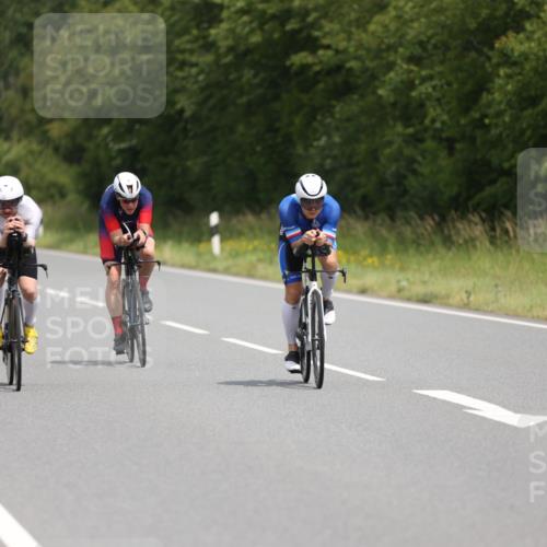 22.06.2025 - Viking Triathlon Yannick Fuchs http://msf.ph/oto/8083206 22.06.2025 12:28:26 Radfahren 117, 258, 289, 347, 367, 648 meine-sportfotos.de