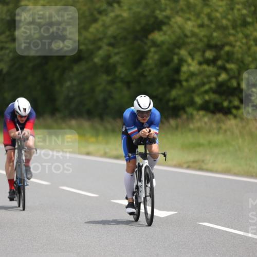 22.06.2025 - Viking Triathlon Yannick Fuchs http://msf.ph/oto/8083210 22.06.2025 12:28:27 Radfahren 117, 258, 289, 347, 367, 648 meine-sportfotos.de