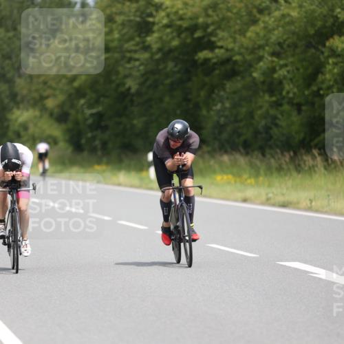 22.06.2025 - Viking Triathlon Yannick Fuchs http://msf.ph/oto/8083219 22.06.2025 12:28:29 Radfahren 117, 164, 171, 258, 289, 347, 367, 648 meine-sportfotos.de