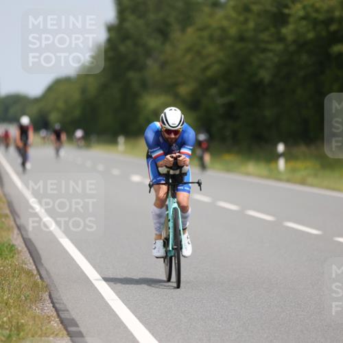 22.06.2025 - Viking Triathlon Yannick Fuchs http://msf.ph/oto/8083234 22.06.2025 12:28:41 Radfahren 3, 164, 171, 334 meine-sportfotos.de