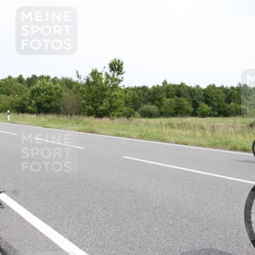 22.06.2025 - Viking Triathlon Yannick Fuchs http://msf.ph/oto/8083254 22.06.2025 12:56:07 Radfahren 85, 123, 139, 266, 268, 297, 423, 552 meine-sportfotos.de
