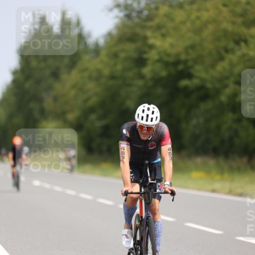 22.06.2025 - Viking Triathlon Yannick Fuchs http://msf.ph/oto/8083255 22.06.2025 12:28:50 Radfahren 46, 69, 167, 317, 334, 452, 483, 615, 627 meine-sportfotos.de