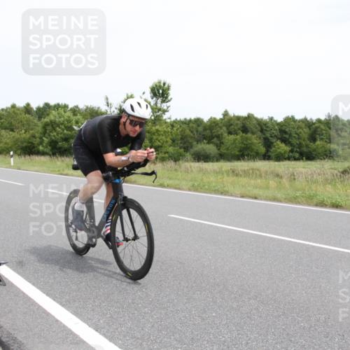 22.06.2025 - Viking Triathlon Yannick Fuchs http://msf.ph/oto/8083260 22.06.2025 12:56:12 Radfahren 139, 266, 423, 552 meine-sportfotos.de