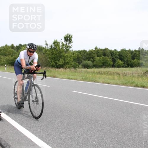 22.06.2025 - Viking Triathlon Yannick Fuchs http://msf.ph/oto/8083270 22.06.2025 12:56:26 Radfahren 114, 306, 498, 609 meine-sportfotos.de