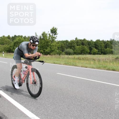 22.06.2025 - Viking Triathlon Yannick Fuchs http://msf.ph/oto/8083278 22.06.2025 12:56:32 Radfahren 204, 247, 306, 603 meine-sportfotos.de
