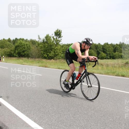 22.06.2025 - Viking Triathlon Yannick Fuchs http://msf.ph/oto/8083287 22.06.2025 12:56:49 Radfahren 246, 305, 313, 366, 542 meine-sportfotos.de