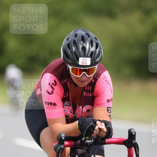 22.06.2025 - Viking Triathlon Yannick Fuchs http://msf.ph/oto/8083290 22.06.2025 12:29:00 Radfahren 46, 317, 452, 615, 627 meine-sportfotos.de