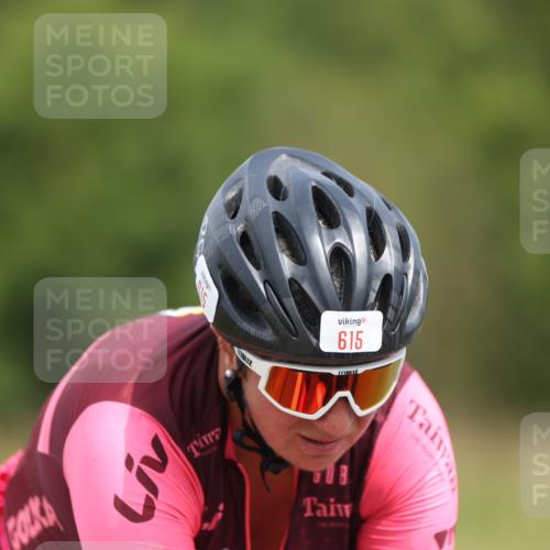 22.06.2025 - Viking Triathlon Yannick Fuchs http://msf.ph/oto/8083291 22.06.2025 12:29:00 Radfahren 46, 317, 452, 615, 627 meine-sportfotos.de