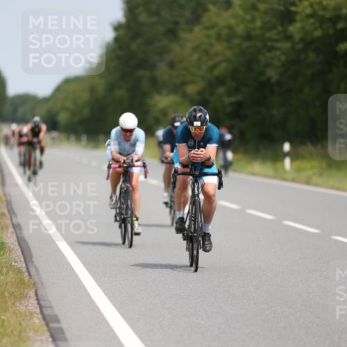 22.06.2025 - Viking Triathlon Yannick Fuchs http://msf.ph/oto/8083326 22.06.2025 12:29:29 Radfahren 57, 84, 85, 133, 213, 245, 406, 514, 632 meine-sportfotos.de