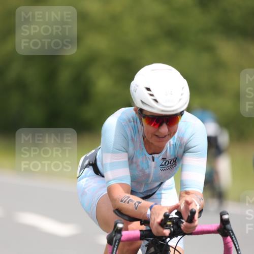 22.06.2025 - Viking Triathlon Yannick Fuchs http://msf.ph/oto/8083342 22.06.2025 12:29:33 Radfahren 57, 84, 85, 133, 185, 213, 406, 514, 632 meine-sportfotos.de