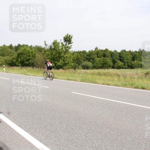 22.06.2025 - Viking Triathlon Yannick Fuchs http://msf.ph/oto/8083343 22.06.2025 12:57:43 Radfahren 150, 315, 548 meine-sportfotos.de