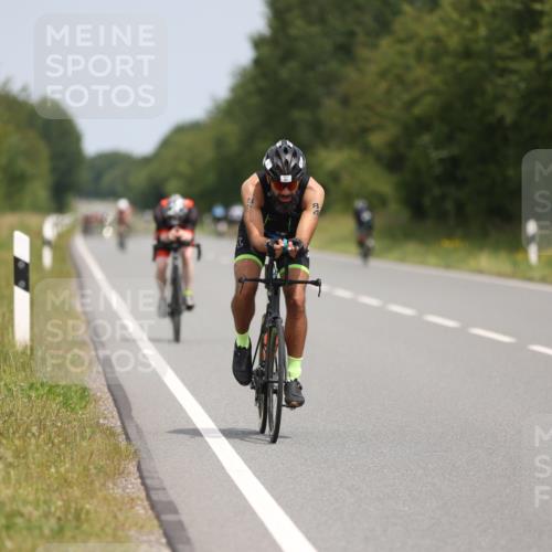 22.06.2025 - Viking Triathlon Yannick Fuchs http://msf.ph/oto/8083347 22.06.2025 12:29:34 Radfahren 84, 85, 133, 185, 200, 213, 406, 514, 632 meine-sportfotos.de