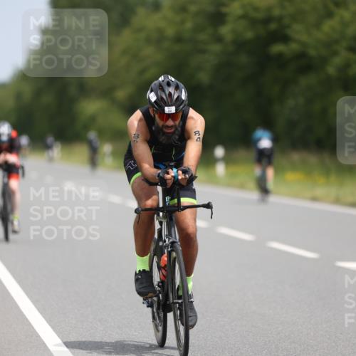 22.06.2025 - Viking Triathlon Yannick Fuchs http://msf.ph/oto/8083349 22.06.2025 12:29:35 Radfahren 84, 85, 133, 185, 200, 213, 406, 514, 632 meine-sportfotos.de