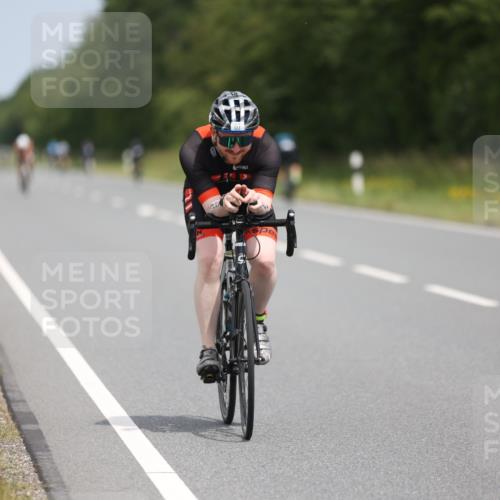 22.06.2025 - Viking Triathlon Yannick Fuchs http://msf.ph/oto/8083356 22.06.2025 12:29:38 Radfahren 84, 85, 133, 185, 200, 420, 632 meine-sportfotos.de