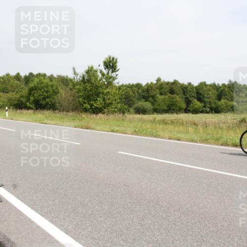 22.06.2025 - Viking Triathlon Yannick Fuchs http://msf.ph/oto/8083371 22.06.2025 12:58:01 Radfahren 240, 481 meine-sportfotos.de