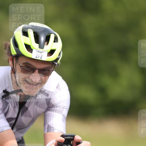 22.06.2025 - Viking Triathlon Yannick Fuchs http://msf.ph/oto/8083402 22.06.2025 12:30:11 Radfahren 39, 273, 378, 533 meine-sportfotos.de