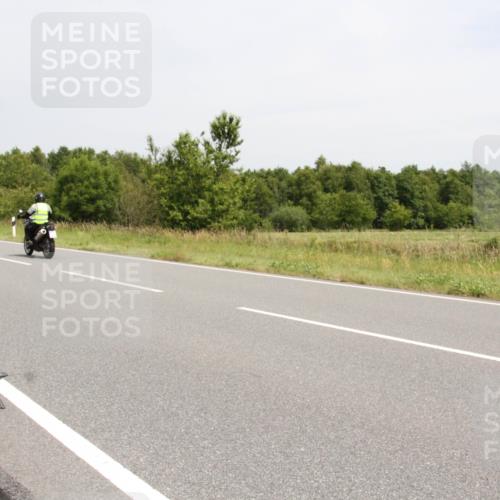 22.06.2025 - Viking Triathlon Yannick Fuchs http://msf.ph/oto/8083414 22.06.2025 12:58:11 Radfahren 337, 394 meine-sportfotos.de