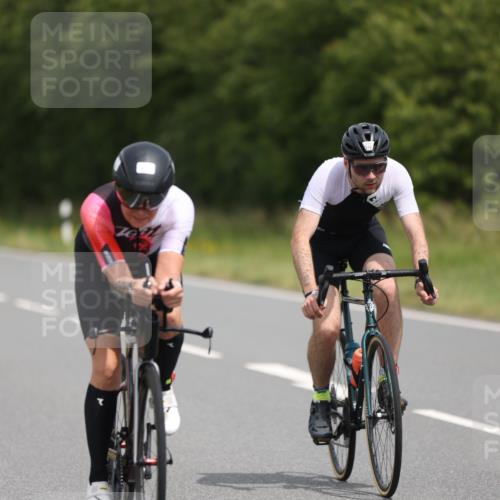 22.06.2025 - Viking Triathlon Yannick Fuchs http://msf.ph/oto/8083423 22.06.2025 12:30:20 Radfahren 39, 99, 162, 276, 341, 378, 533 meine-sportfotos.de