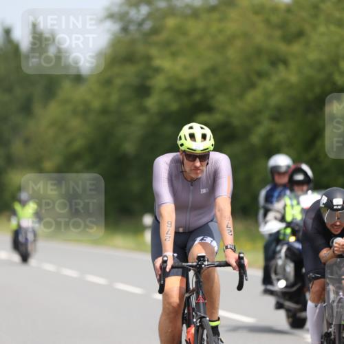 22.06.2025 - Viking Triathlon Yannick Fuchs http://msf.ph/oto/8083459 22.06.2025 12:30:25 Radfahren 18, 99, 162, 276, 295, 341, 378, 533 meine-sportfotos.de