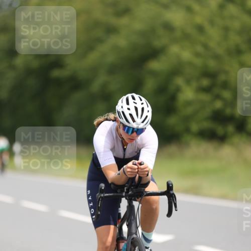 22.06.2025 - Viking Triathlon Yannick Fuchs http://msf.ph/oto/8083479 22.06.2025 12:30:31 Radfahren 18, 276, 295, 389 meine-sportfotos.de