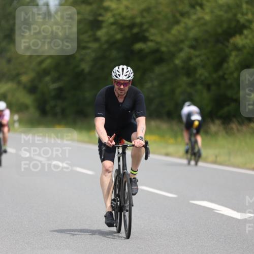 22.06.2025 - Viking Triathlon Yannick Fuchs http://msf.ph/oto/8083495 22.06.2025 12:30:40 Radfahren 16, 51, 169, 248, 389, 503, 529 meine-sportfotos.de