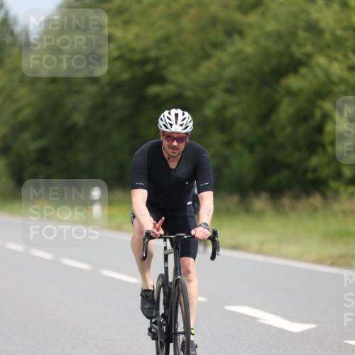 22.06.2025 - Viking Triathlon Yannick Fuchs http://msf.ph/oto/8083499 22.06.2025 12:30:41 Radfahren 16, 51, 169, 235, 248, 389, 503, 529 meine-sportfotos.de
