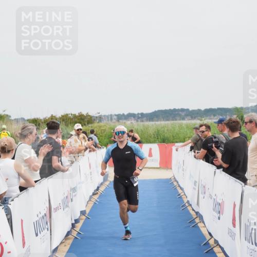 22.06.2025 - Viking Triathlon MichiJ http://msf.ph/oto/8083517 22.06.2025 14:41:10 Ziel 458 meine-sportfotos.de