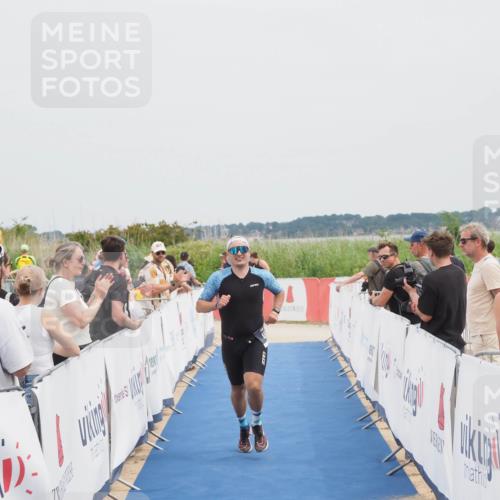 22.06.2025 - Viking Triathlon MichiJ http://msf.ph/oto/8083525 22.06.2025 14:41:10 Ziel 458 meine-sportfotos.de