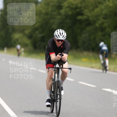 22.06.2025 - Viking Triathlon Yannick Fuchs http://msf.ph/oto/8083553 22.06.2025 12:30:47 Radfahren 16, 169, 235, 248, 285, 313, 503, 552, 651 meine-sportfotos.de